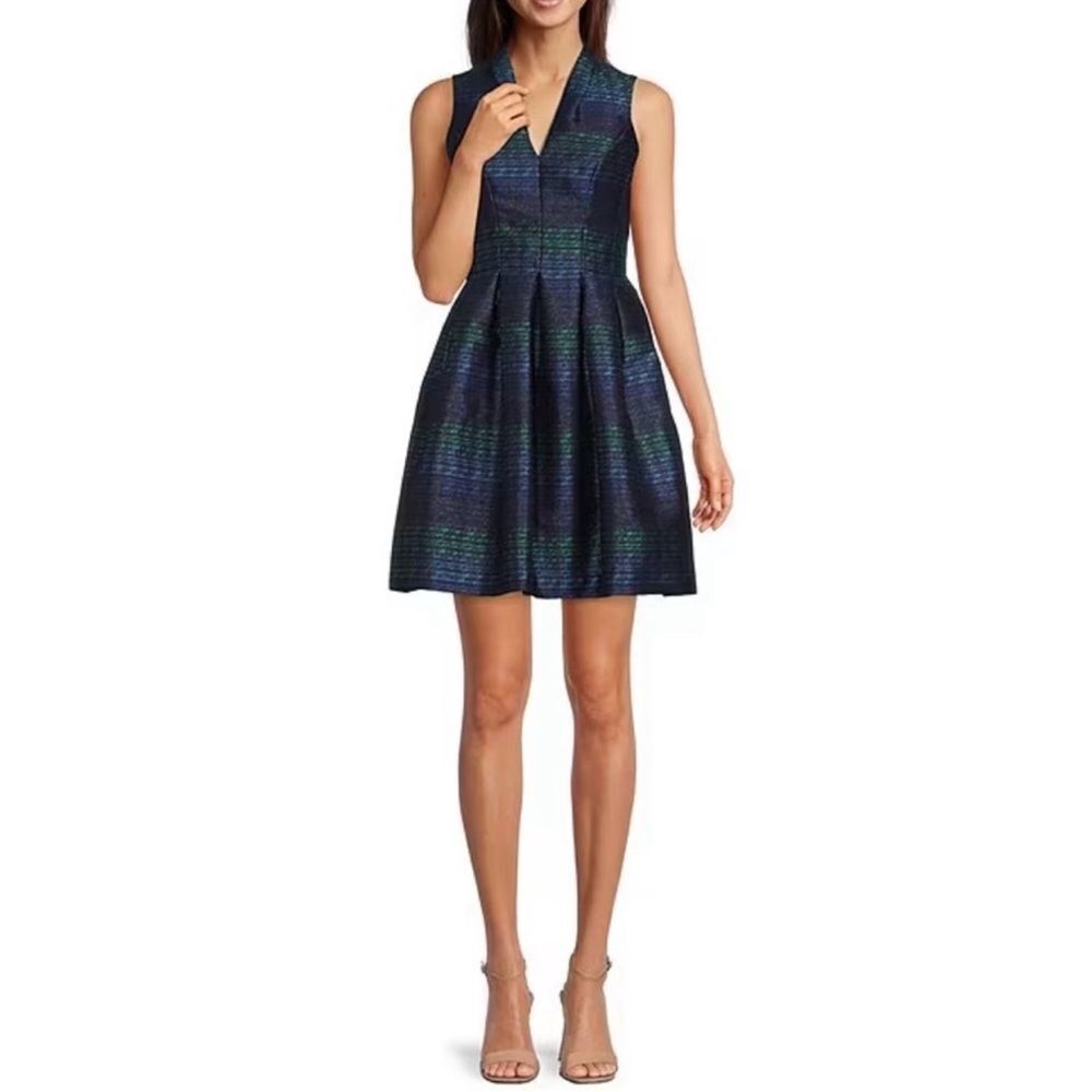 VINCE CAMUTO Jacquard Fit and Flare Mini Dress Size 8